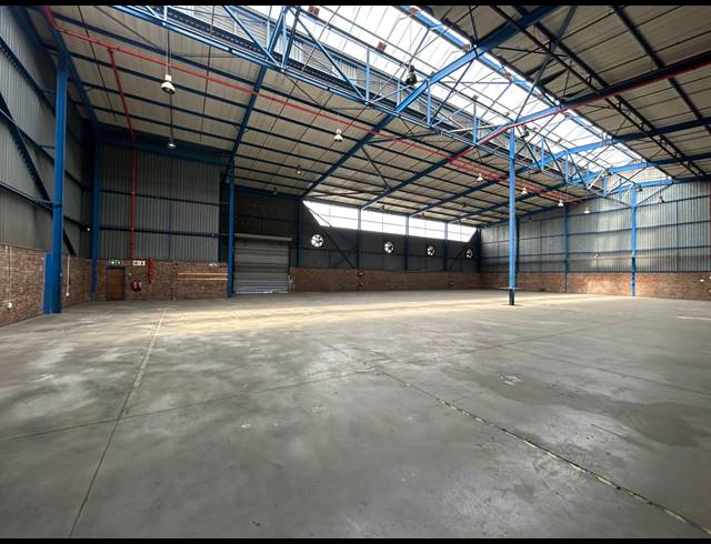 2,170M² WAREHOUSE TO LET IN SPARTAN